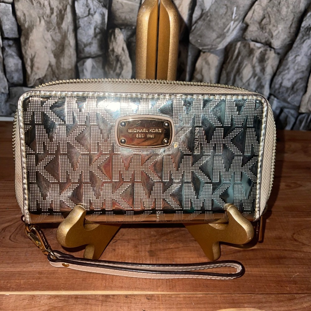 Michael‎ Kors Wallet Jet Set Travel Signature MK Gold Leather Zip Around